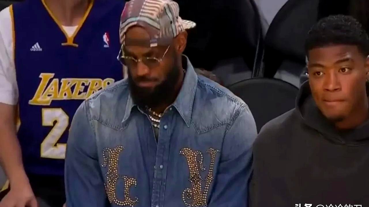 爱游戏娱乐-穆古鲁扎在湖人比赛中领先优势明显，重要助攻引发热议！-爱游戏娱乐