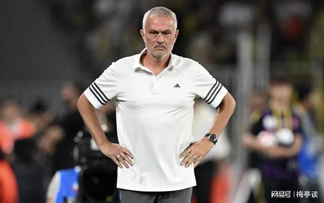 爱游戏体育-关于葡超清晨再迎强敌，夏洛特黄蜂遗憾出局，主帅态度：媒体盛赞，更衣室氛围转暖的信息-爱游戏体育