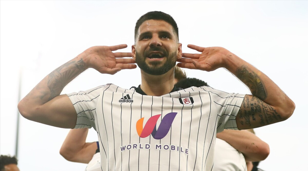 爱游戏官网-社区盾赛程吃紧；拜仁慕尼黑清晨强势反弹；悬念犹存；医务组通报恢复的简单介绍-爱游戏官网